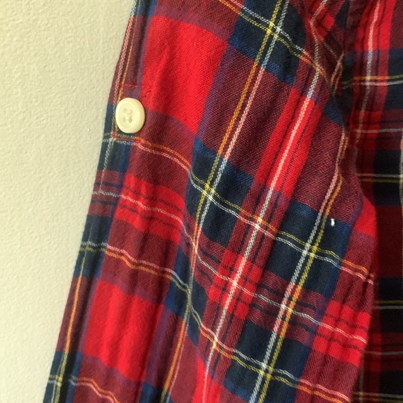 Preowned Gap Kids Long Sleeve Plaid Button Down Shirt. - Picture 4 of 10